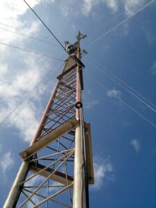 Torre_Junto_Telecom_-_Nova_Marabá_-_Folha_34_-_panoramio